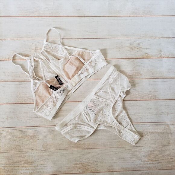 Victoria's Secret Very Sexy High Neck Bralette High-Waist Thong Panty Set Medium - Picture 3 of 11